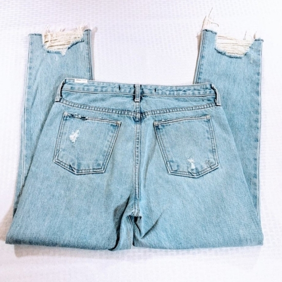 LOVERS + FRIENDS High-Rise Tapered Distressed Jeans in Siena Size 26 - Picture 9 of 16